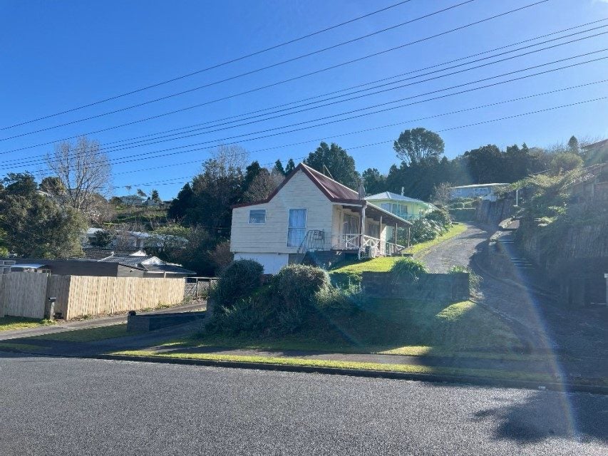 48 Blagdon Road, Blagdon, New Plymouth - Carousel 2