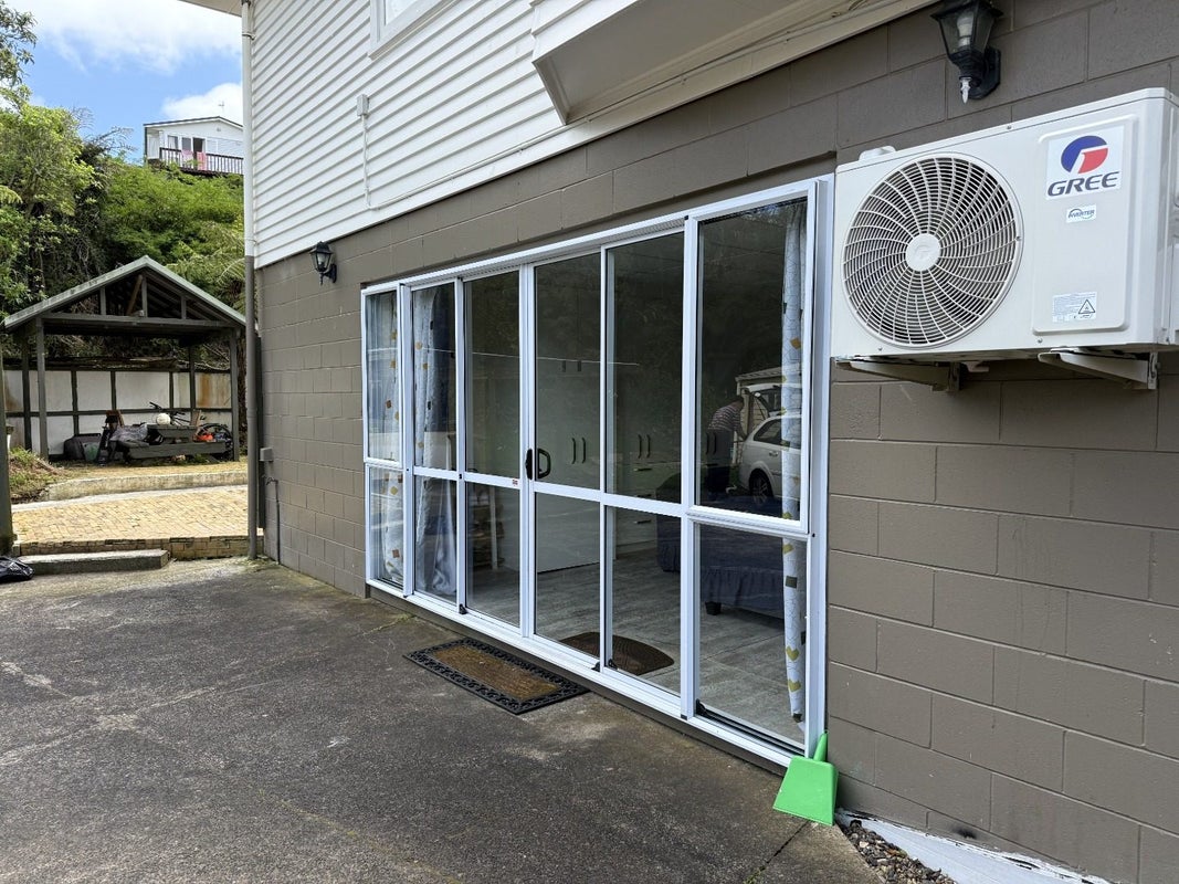 39 Laburnum Road, New Windsor, Auckland - Carousel 8