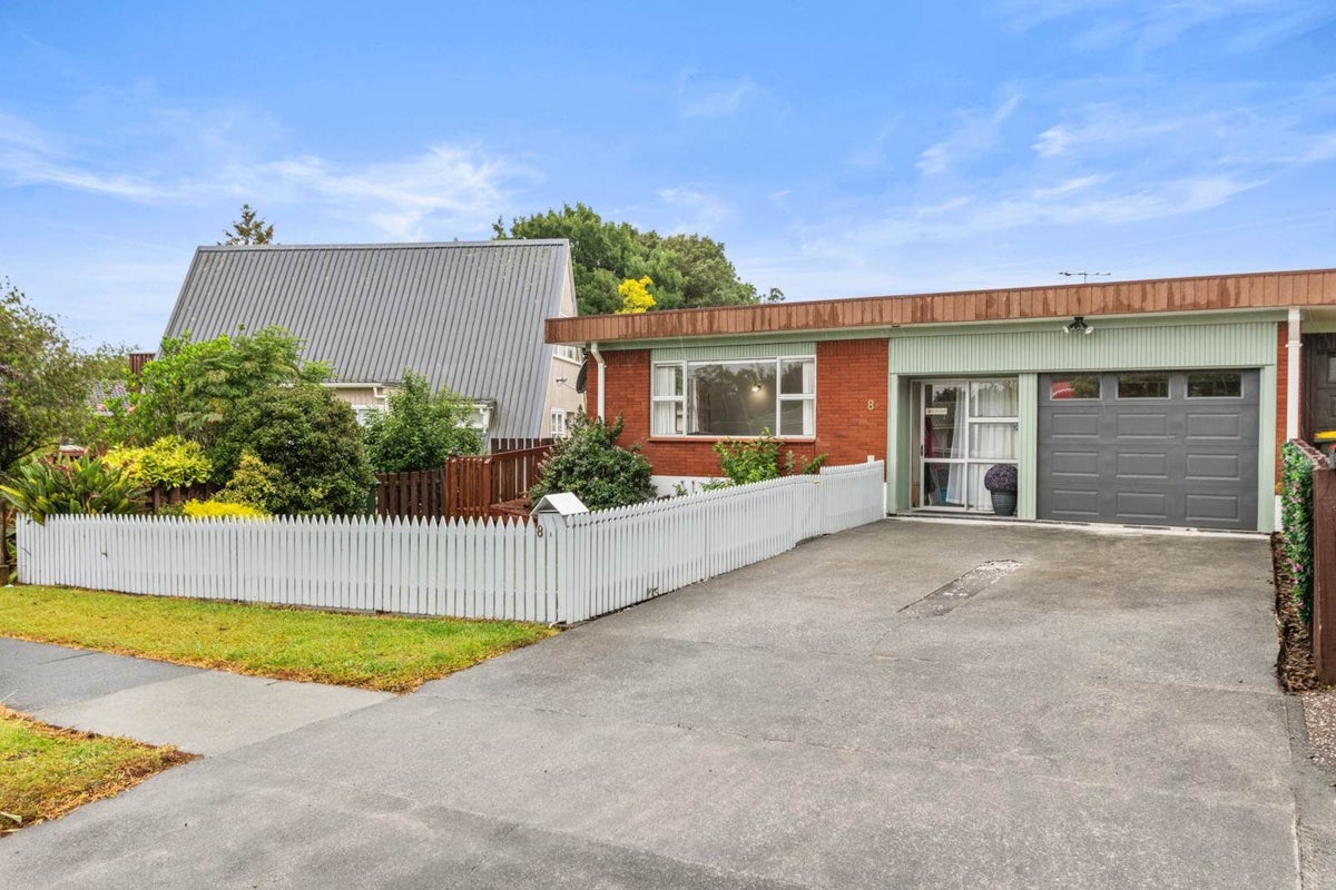 1/8 Ashdown Place, Pahurehure, Papakura - Carousel 2