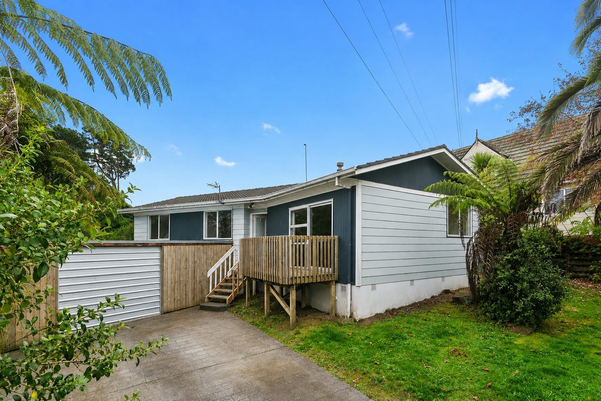 104 Kemp Road, Auckland, AUCKLAND 0614, Massey, Waitakere City, Auckland - Carousel 1