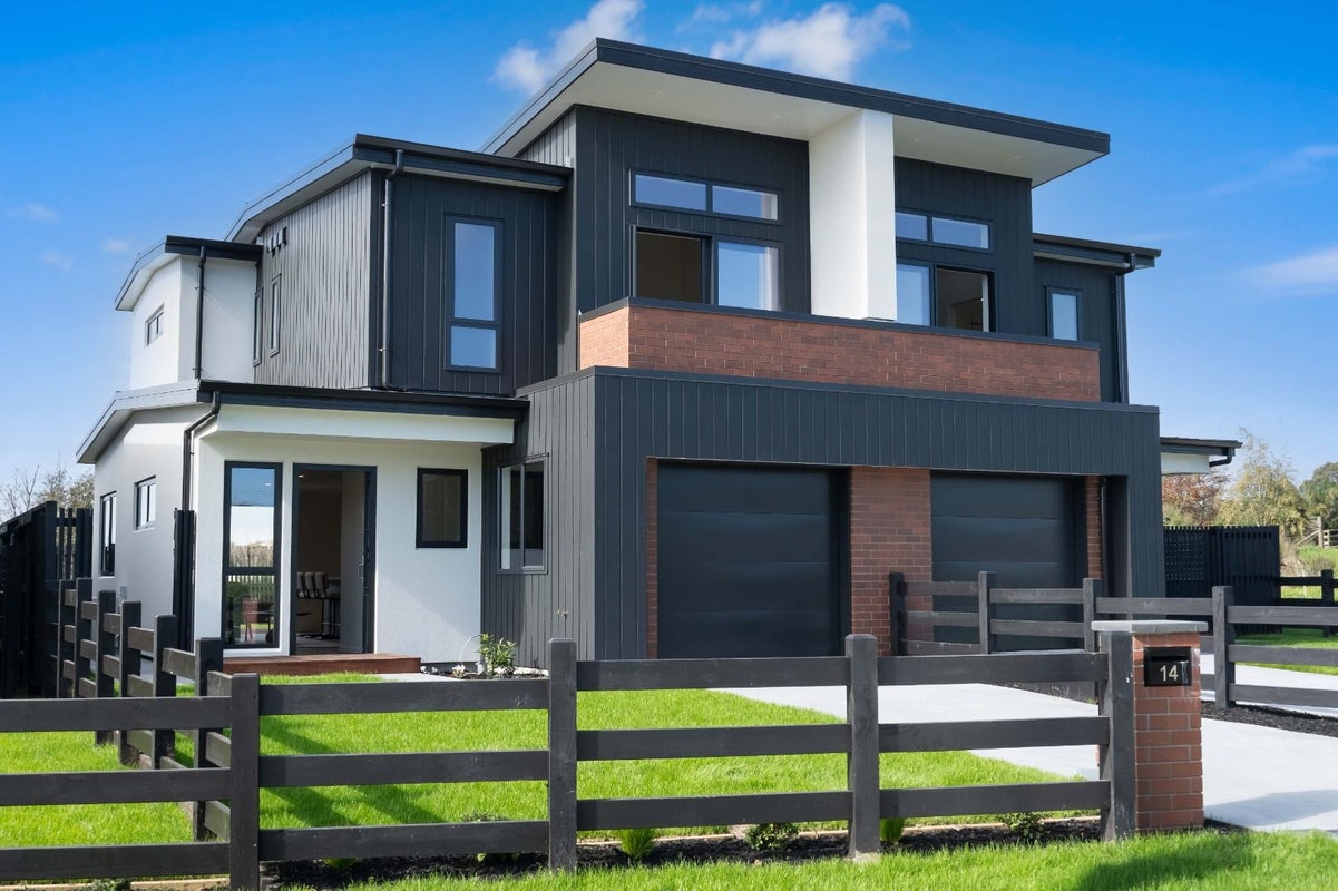 14 Keri Rua Road, Leamington, Cambridge - Carousel 1