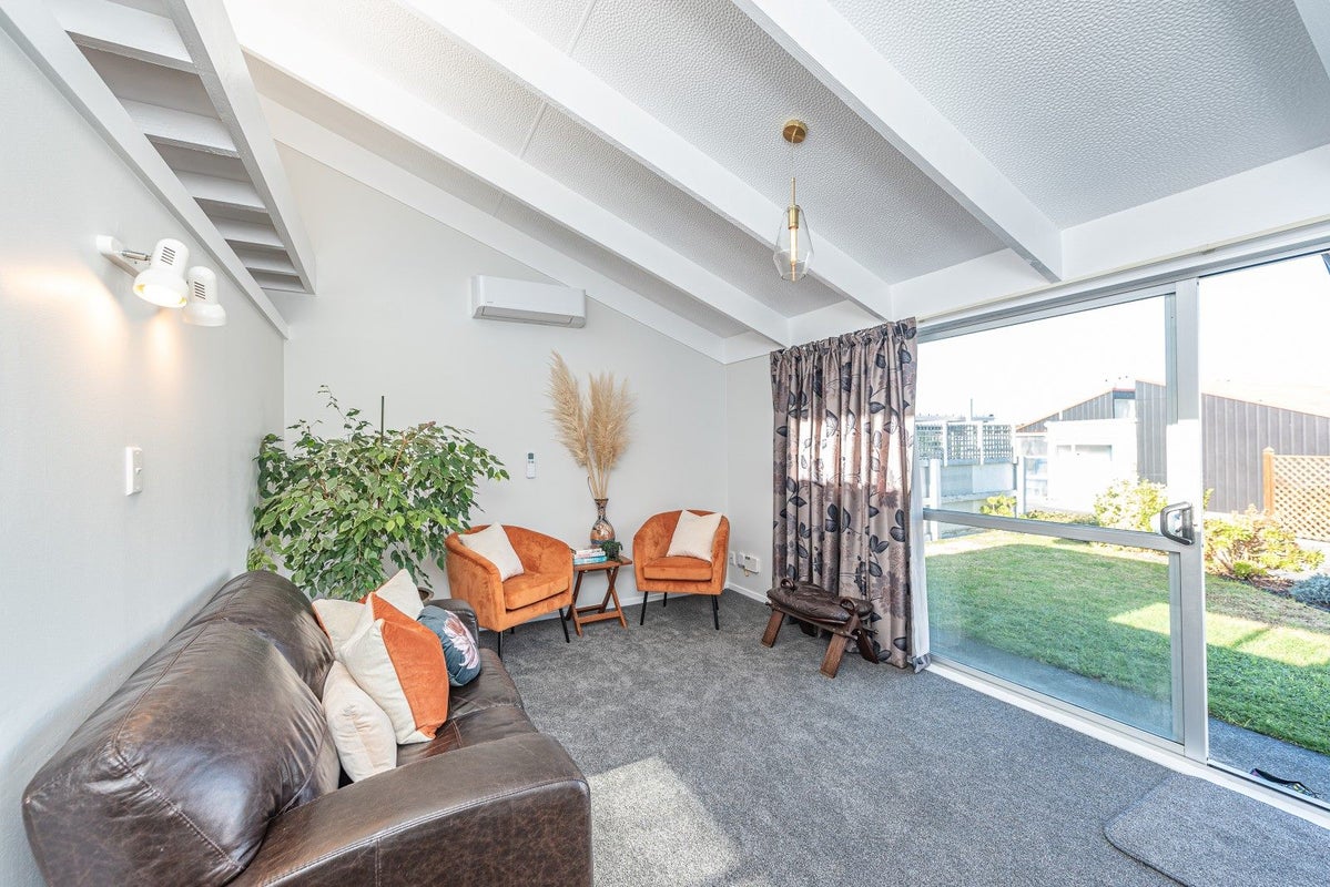 266C Taupo Quay, Gonville, Whanganui - Carousel 1