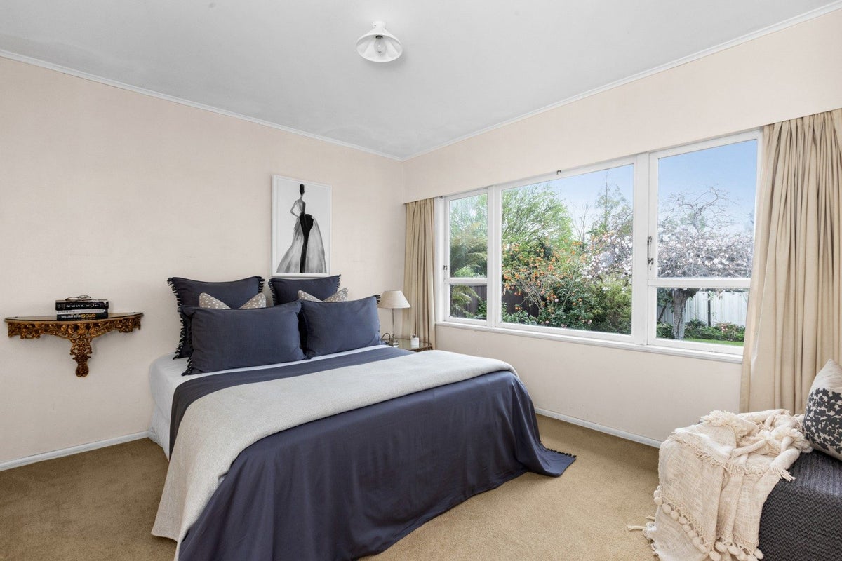 6 Balmoral Street, Taradale, Napier - Carousel 15
