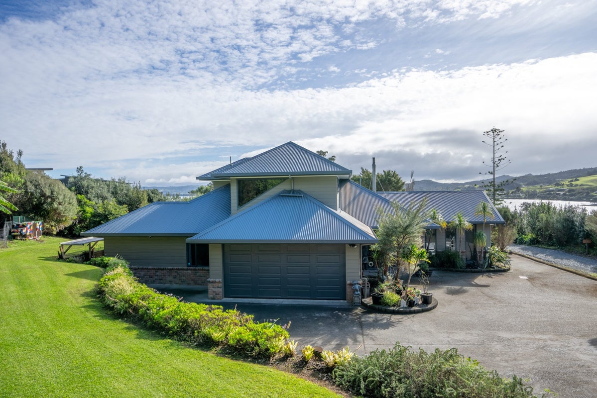 18 Reotahi Road, Whangarei - Carousel 2