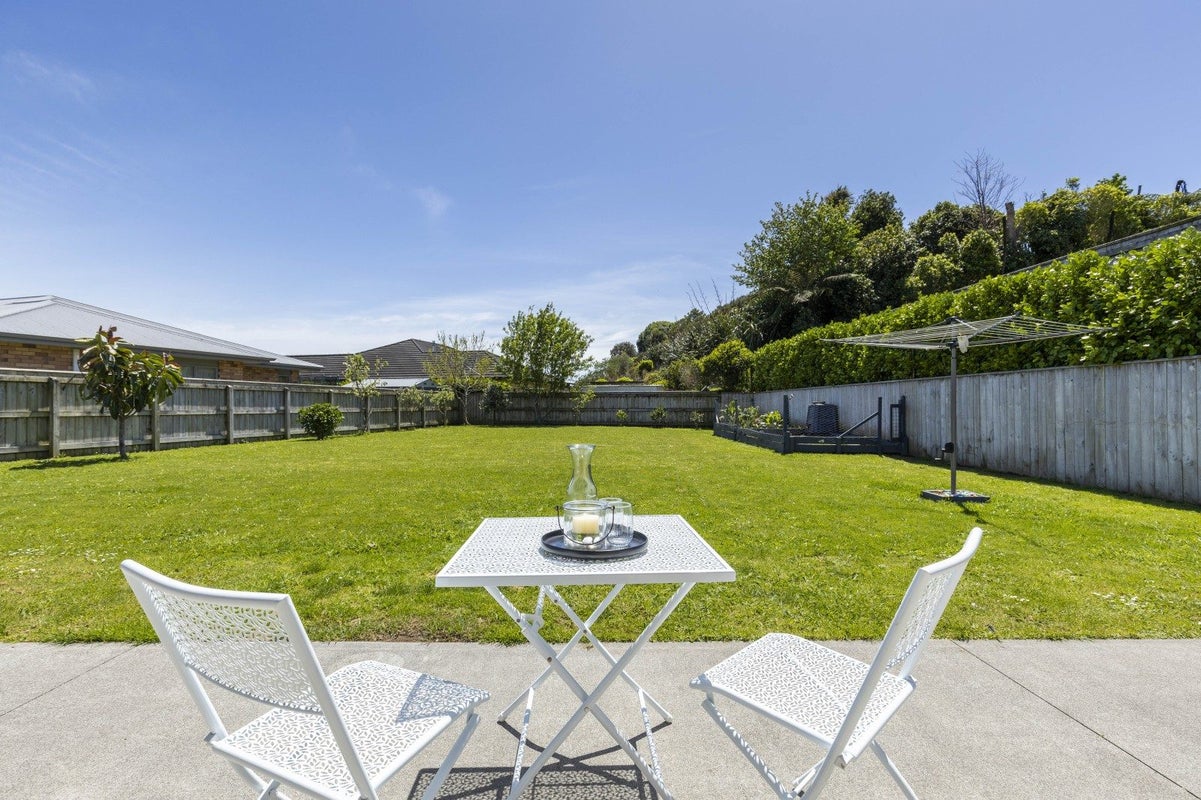 37 Cyrus Street, Whalers Gate, New Plymouth - Carousel 2