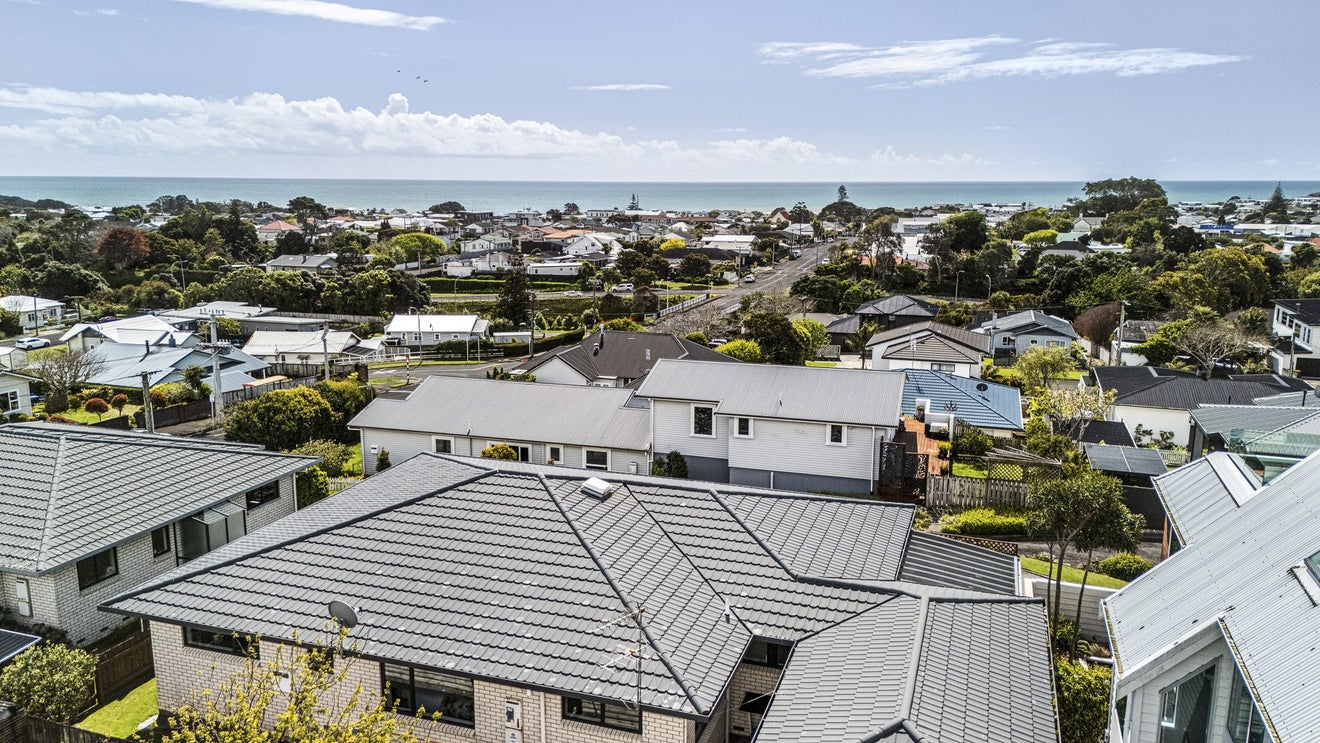45D Paynters Avenue, Strandon, New Plymouth - Carousel 23