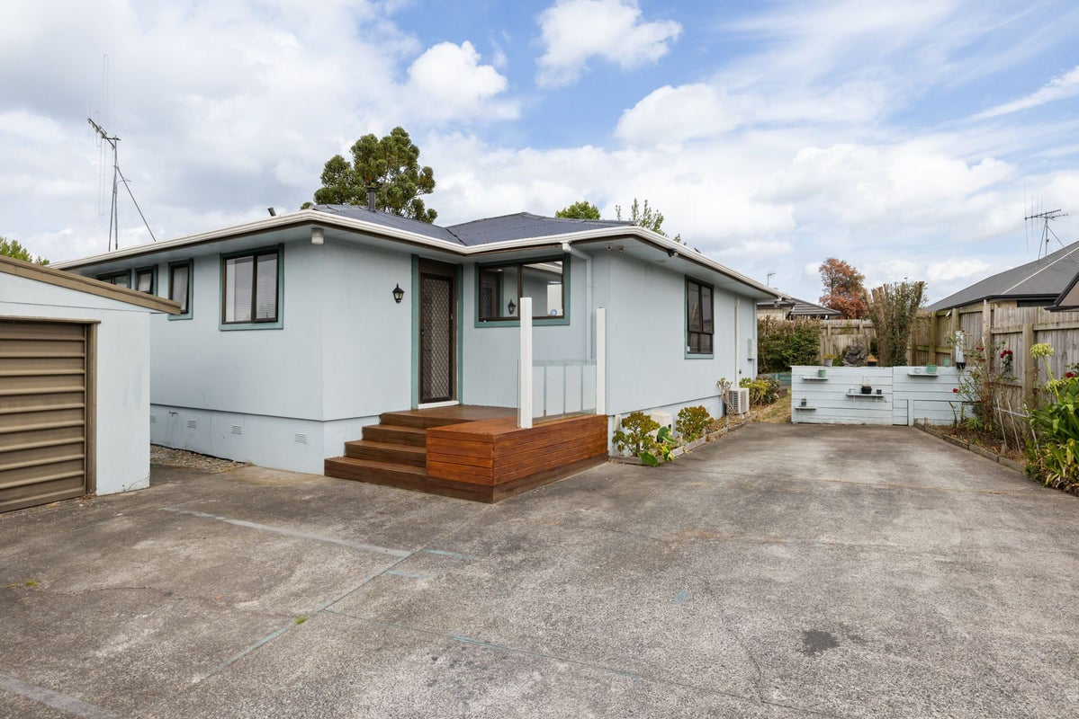 57A Ascot Road, Chartwell, Hamilton - Carousel 1