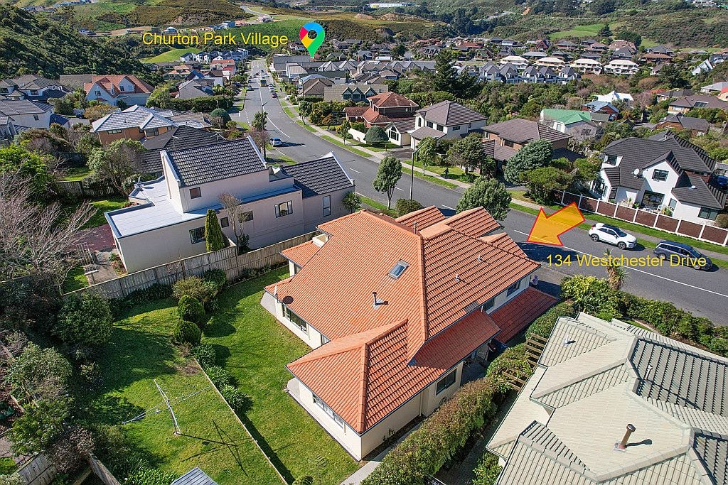 134 Westchester Drive, Churton Park, Wellington - Carousel 1