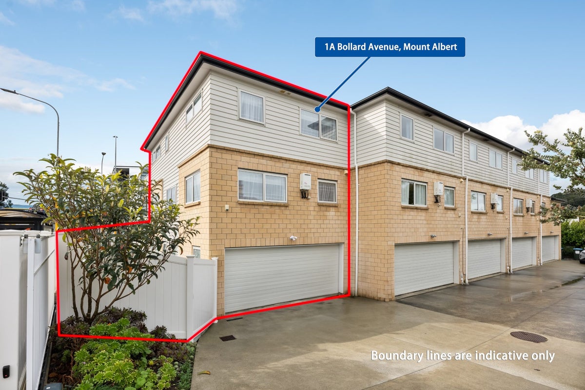 1A Bollard Avenue, Mount Albert, Auckland - Carousel 1
