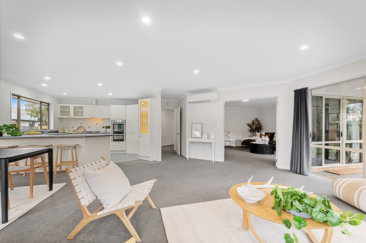 57 Kotuku Crescent, Woolston, Christchurch - Carousel 2