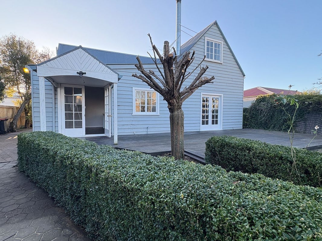 7 Chatham Street, Addington, Christchurch - Carousel 2