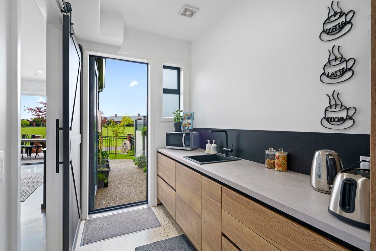 9 Garland Lane, Leamington, Cambridge - Carousel 15