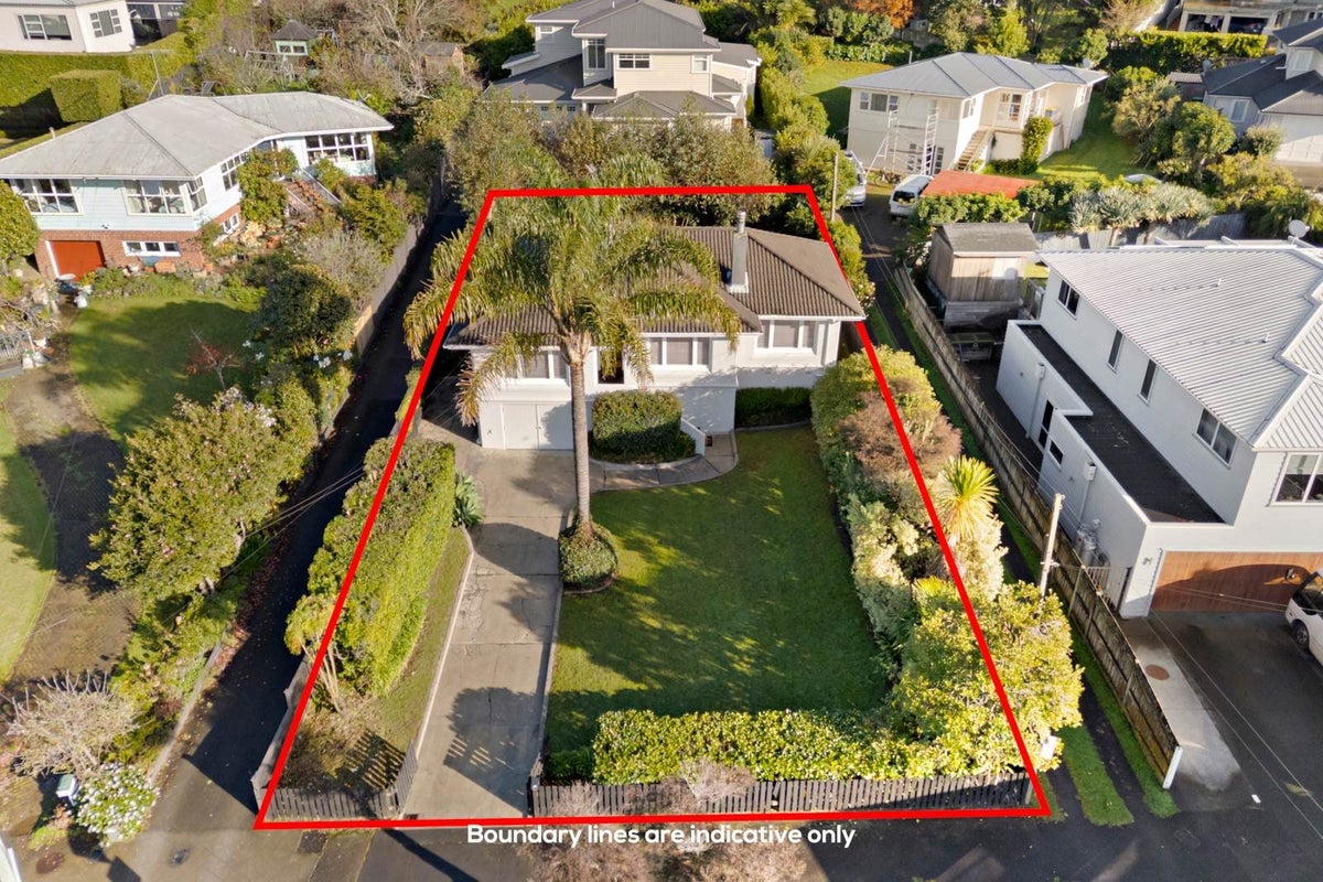 12 Kesteven Avenue, Glendowie, Auckland - Carousel 2