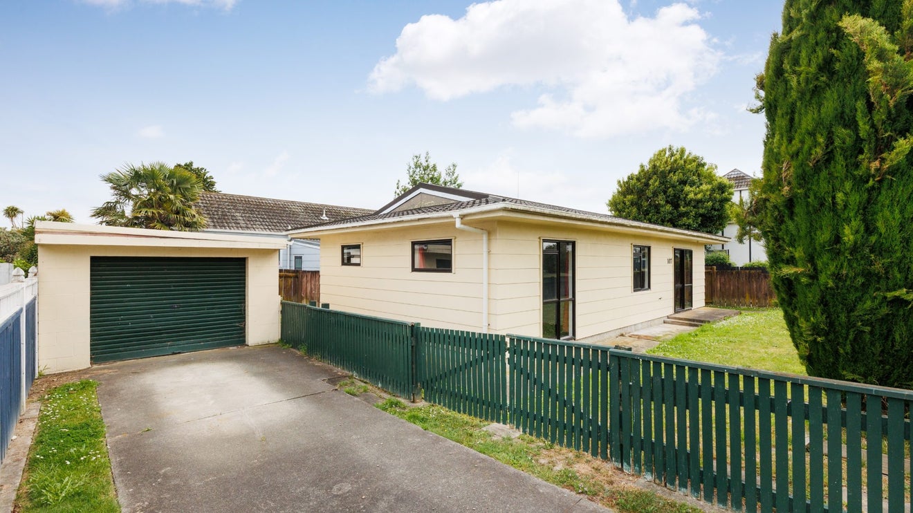 107 Tremaine Avenue, Westbrook, Palmerston North - Carousel 1