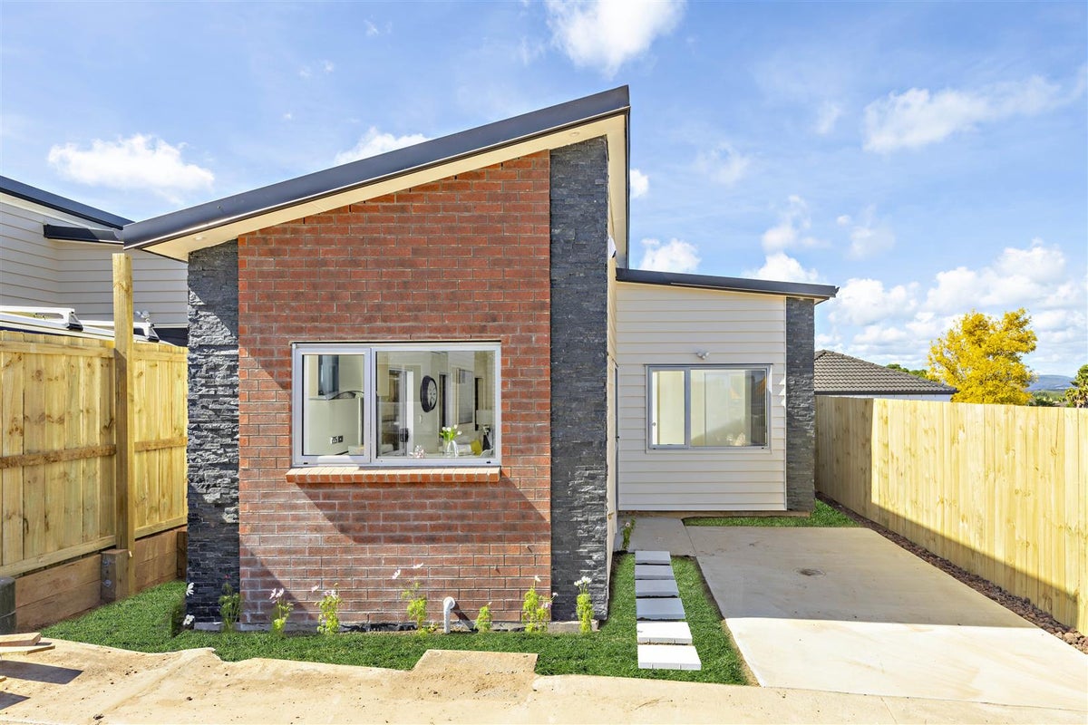 39C Senator Drive, Manurewa, Auckland - Carousel 2