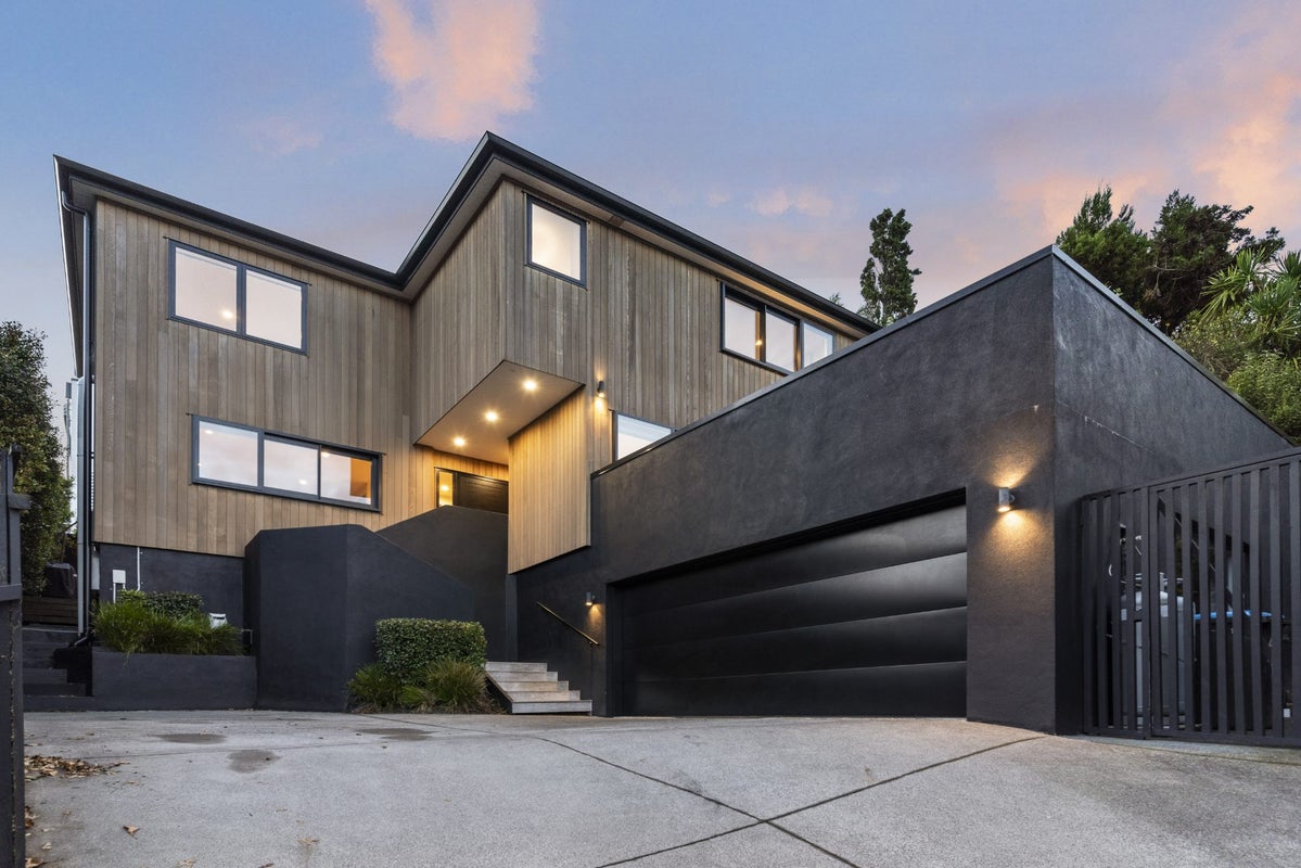4/18 Glover Road, St Heliers, Auckland - Carousel 1