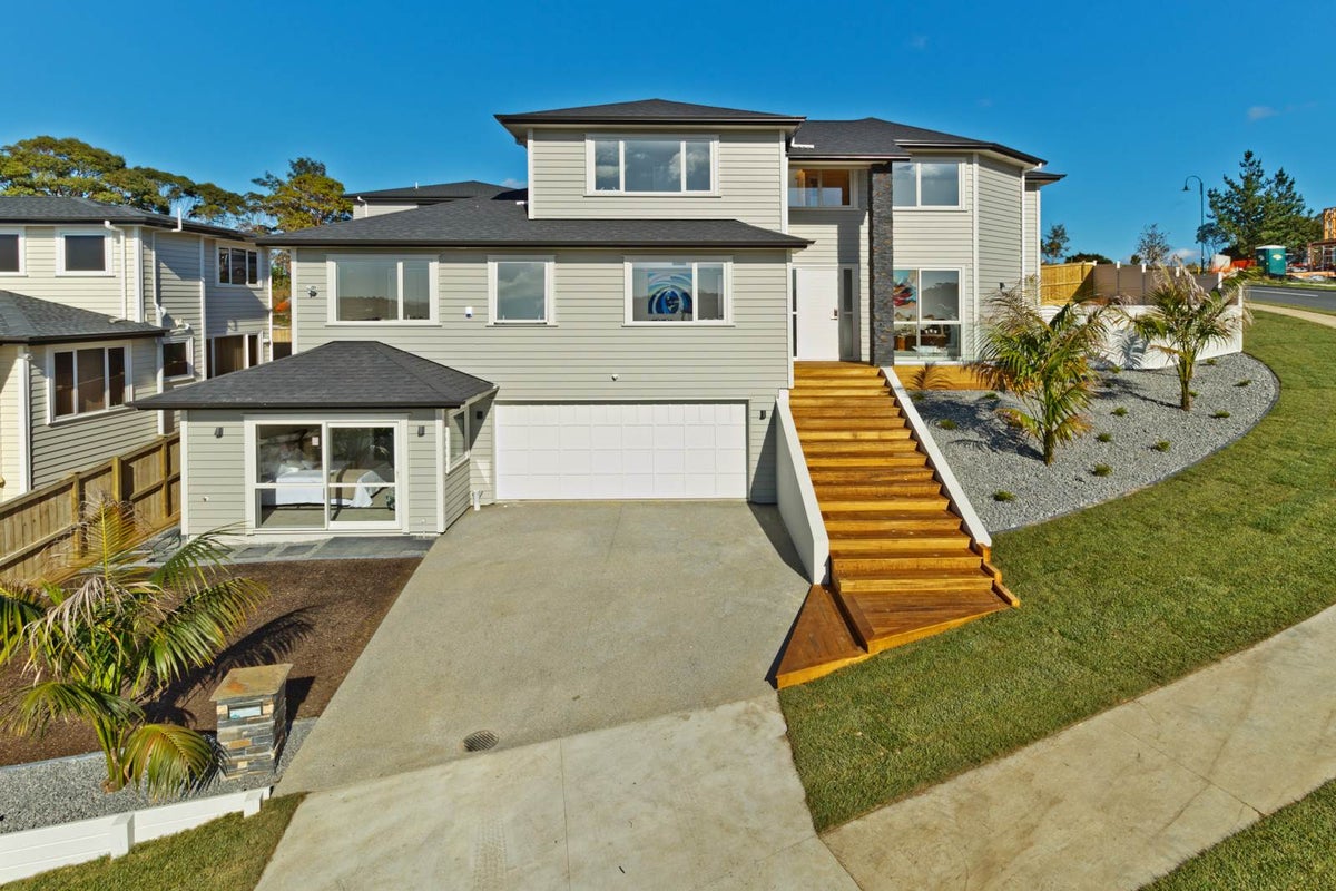 3 Golden Morning Drive, Albany Heights, Auckland - Carousel 1