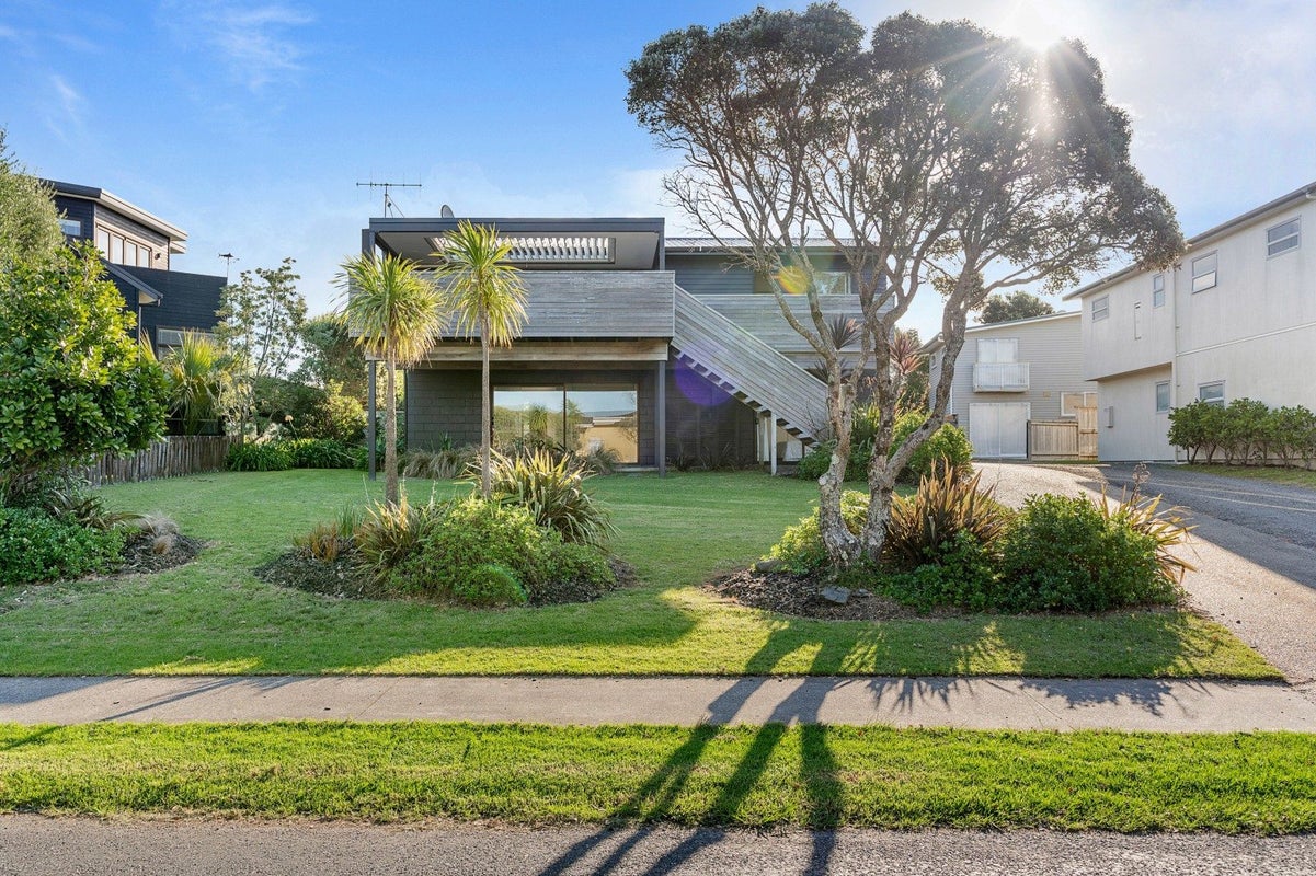107 Tangaroa Road, Whangamata - Carousel 2