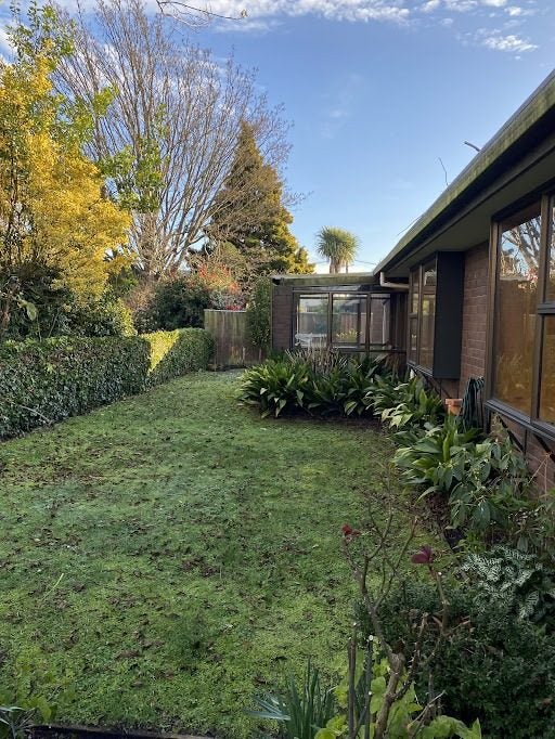 2/13 Abberley Crescent, St Albans, Christchurch - Carousel 9