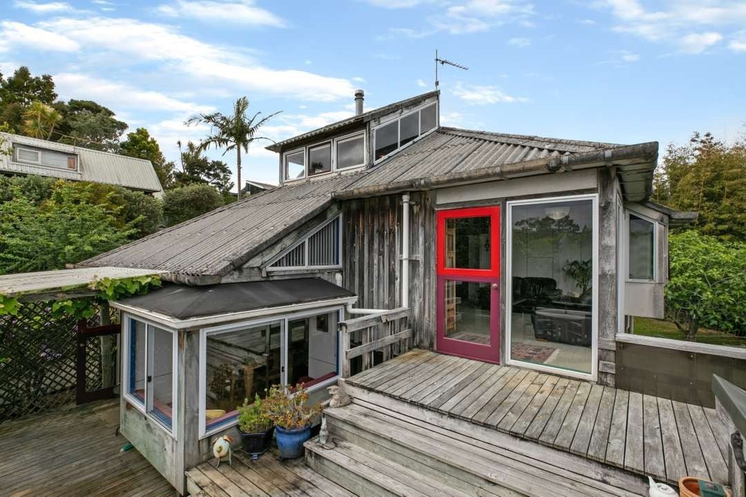 76 Balmain Road, Chatswood, Auckland - Carousel 1