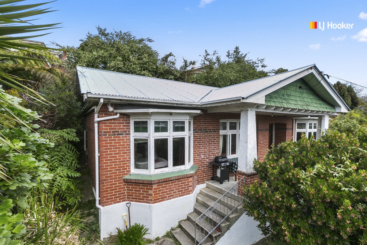 130 Evans Street, Opoho, Dunedin - Carousel 1