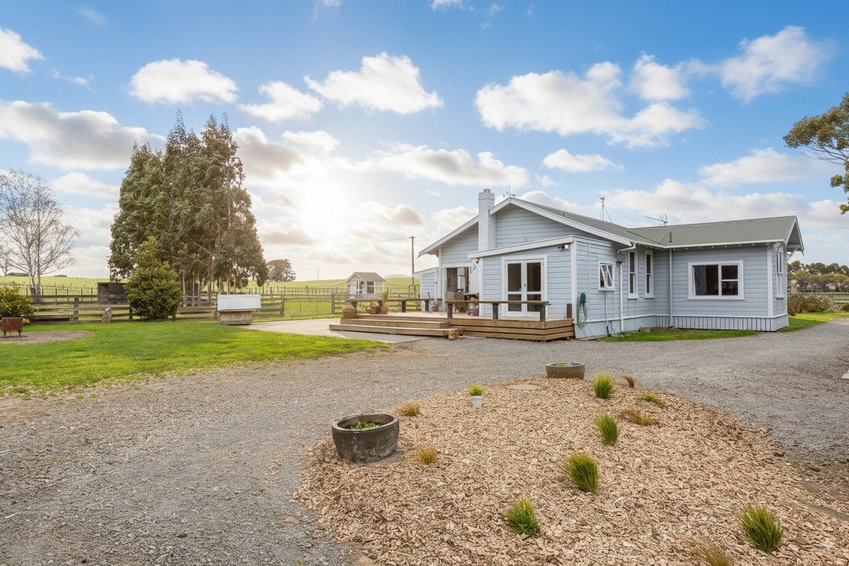 693 Kahutara Road, Kahutara, Featherston - Carousel 2