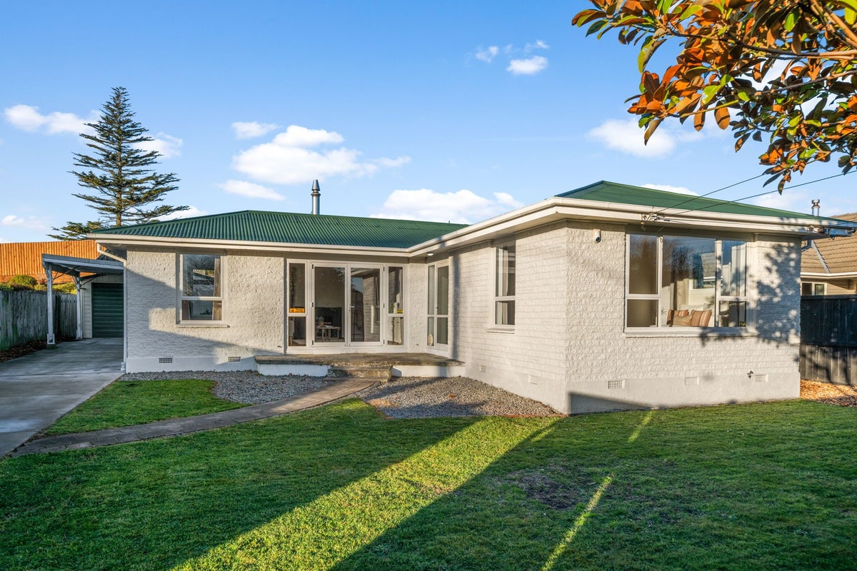 88 Joy Street, Shirley, Christchurch - Carousel 1