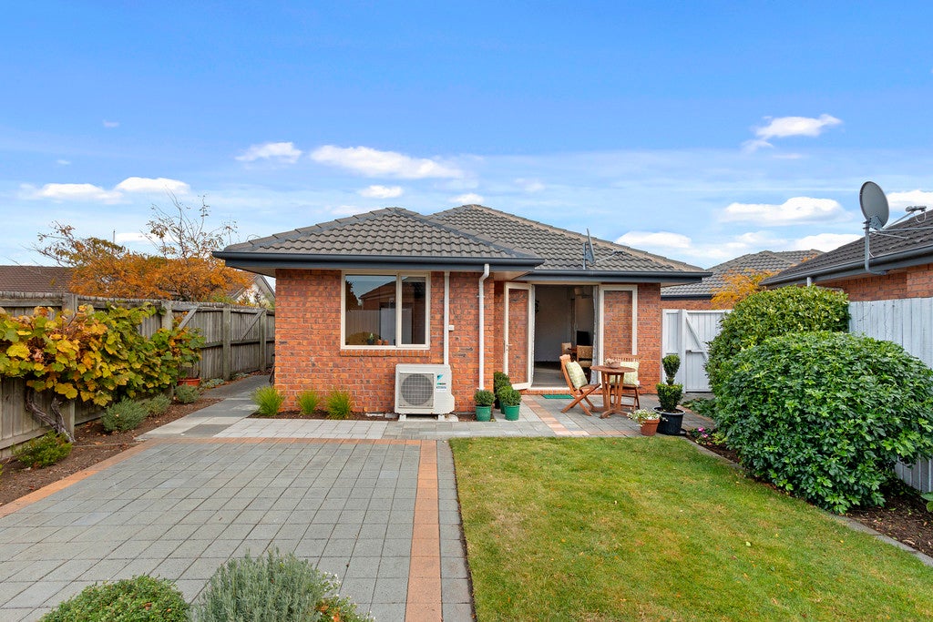 2 Fleur Lane, Burwood, Christchurch - Carousel 2