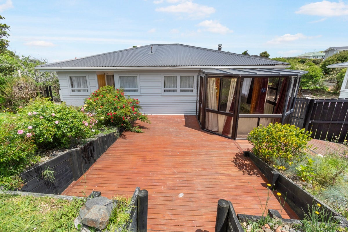 1 Short Street, Manurewa East, Auckland - Carousel 9