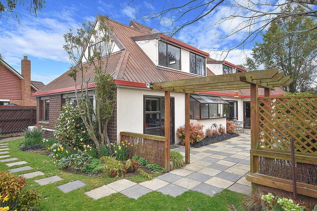 5 Emlen Place, Mosgiel, Mosgiel - Carousel 1