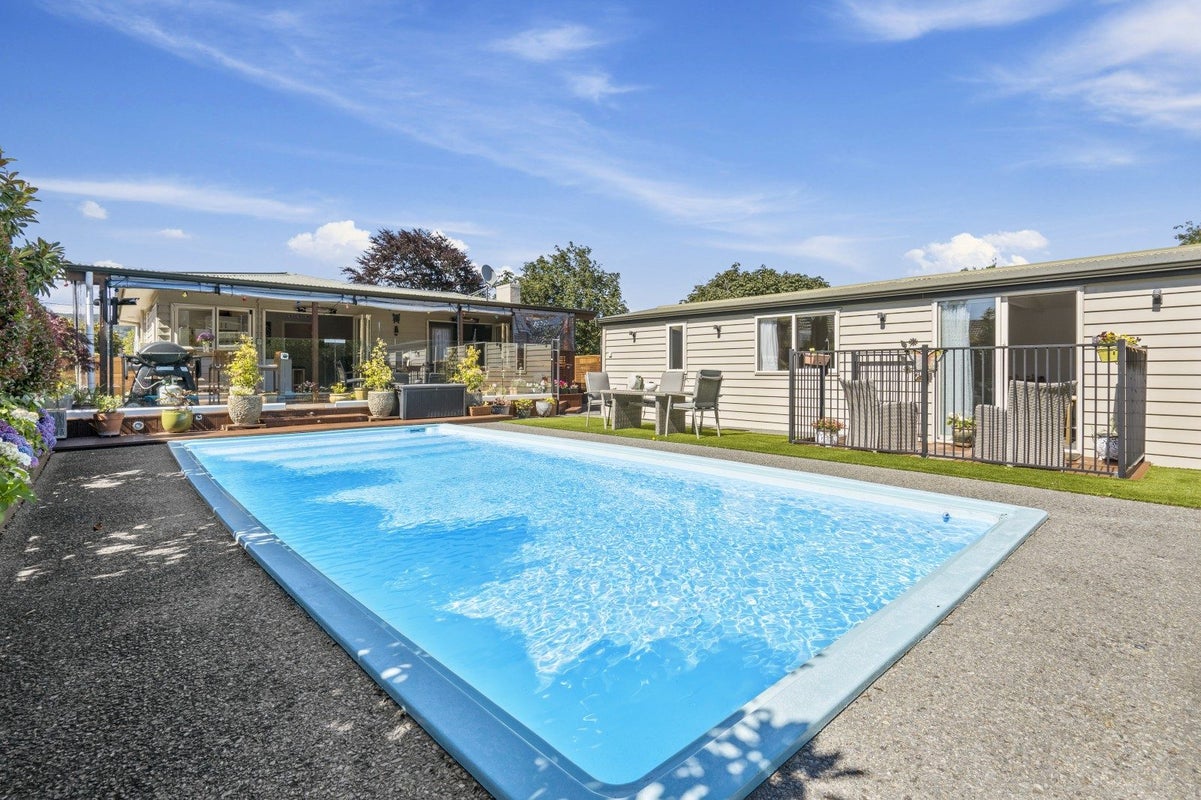 52 McLeod Street, Elderslea, Upper Hutt - Carousel 1