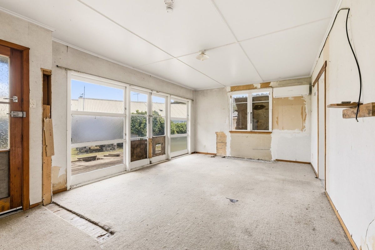 112 Taupo Road, Taumarunui - Carousel 2