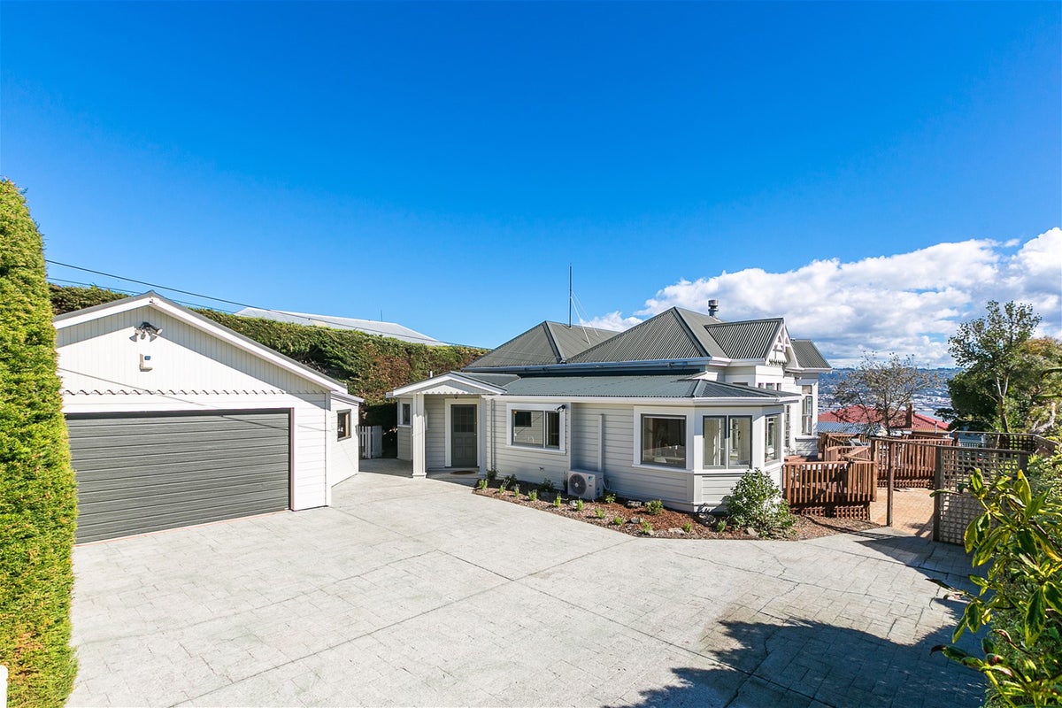 57 Hunt Street, Andersons Bay, Dunedin - Carousel 2