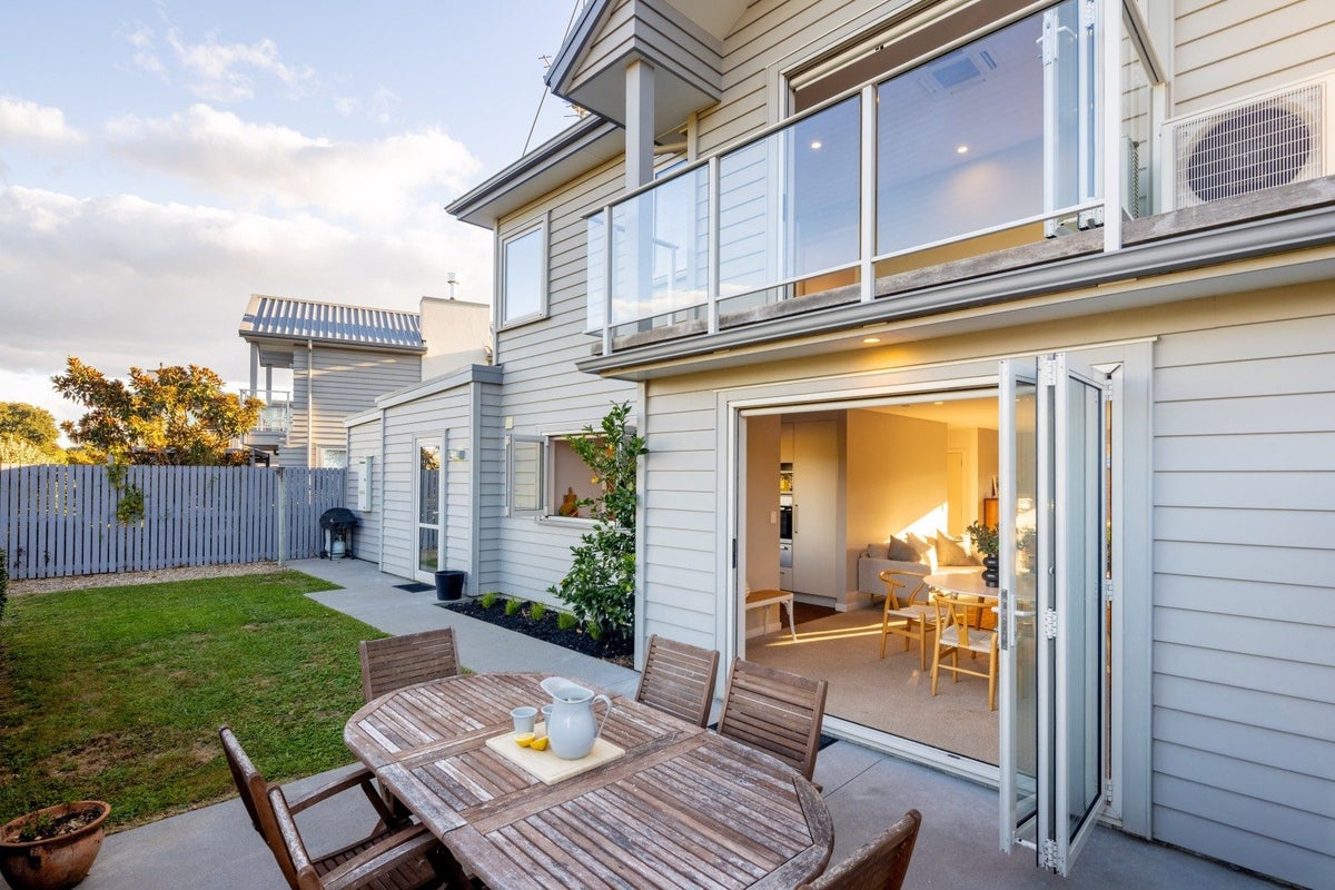 4 Tucker Close, Leamington, Cambridge - Carousel 2