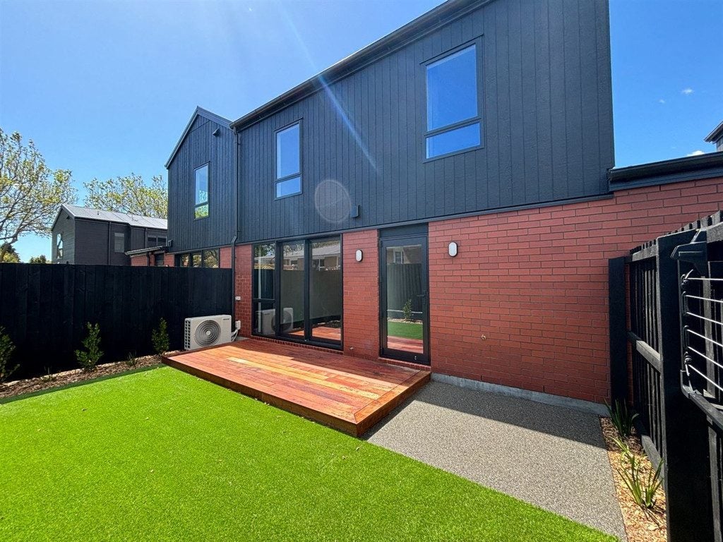 2/58 Linwood Avenue, Linwood, Christchurch - Carousel 1