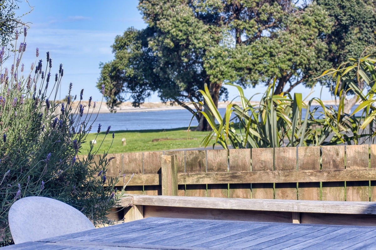 15 Alamar Crescent, Mangawhai Heads, Mangawhai - Carousel 2