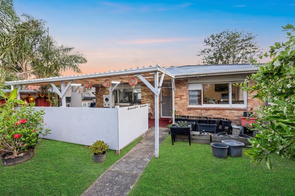 74 Weymouth Road, Manurewa, Auckland - Carousel 2