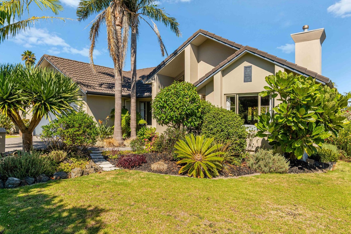 26 Cascaden Road, Gulf Harbour, Whangaparaoa - Carousel 1