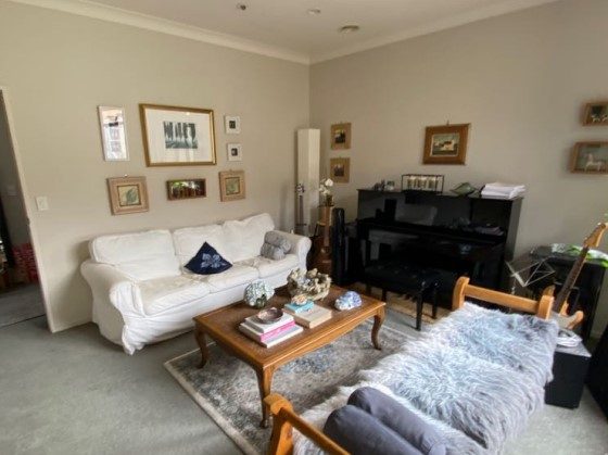 77 Amesbury Drive, Churton Park, Wellington - Carousel 2