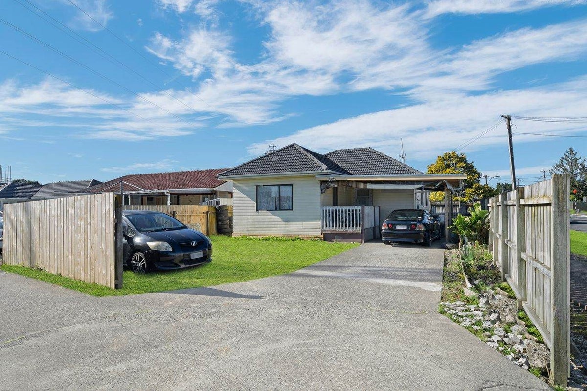 29,29A,29B Ferguson Street, Mangere East, Manukau City, Auckland - Carousel 2