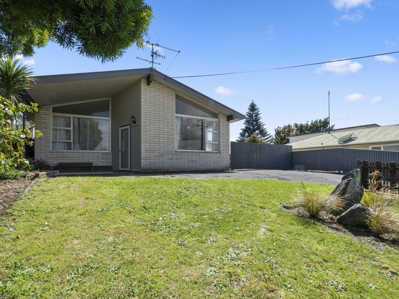 5 Walton Road, Paraparaumu Beach, Paraparaumu - Carousel 1