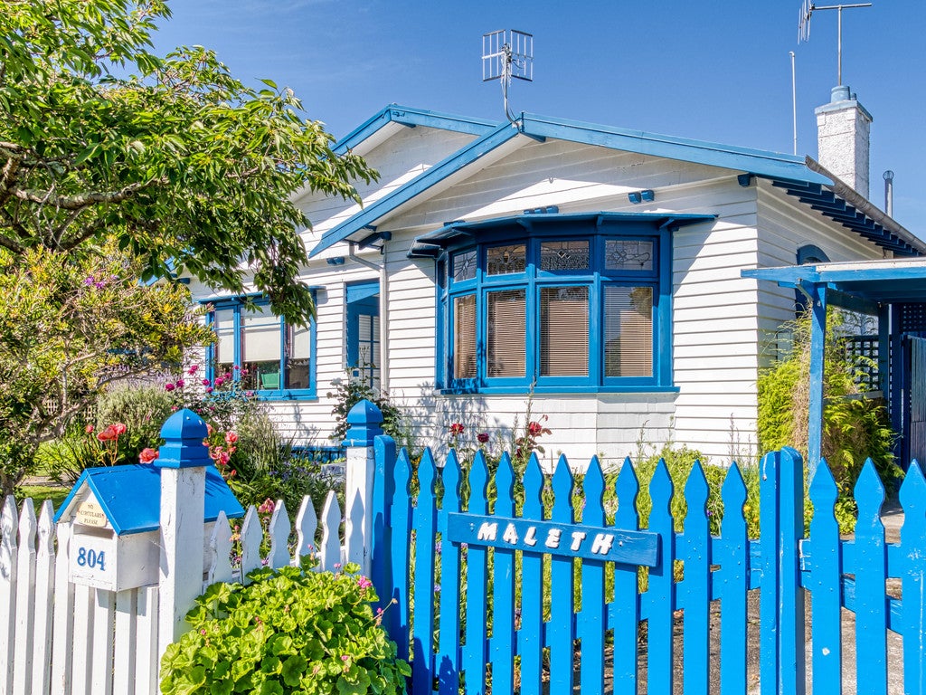 804 Wellwood Street, Saint Leonards, Hastings - Carousel 1