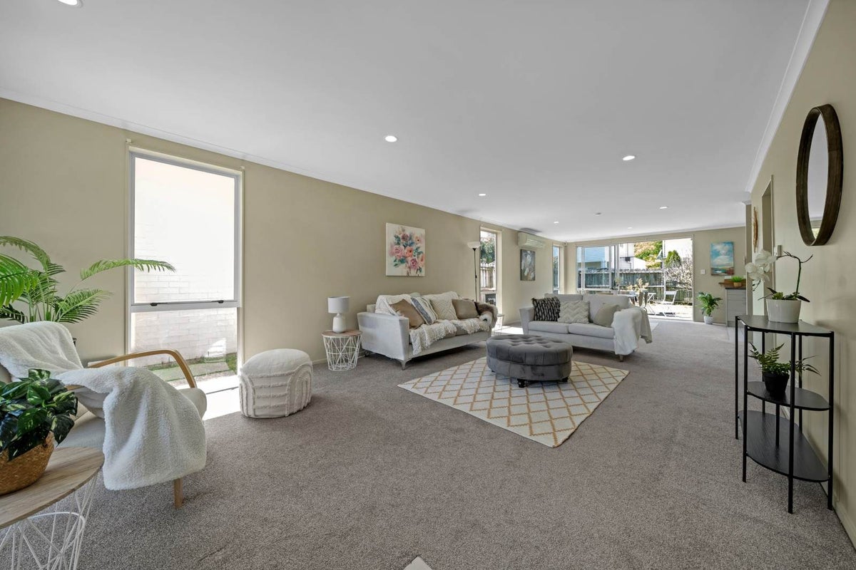 17 Marengo Parkway, Takanini, Auckland - Carousel 2