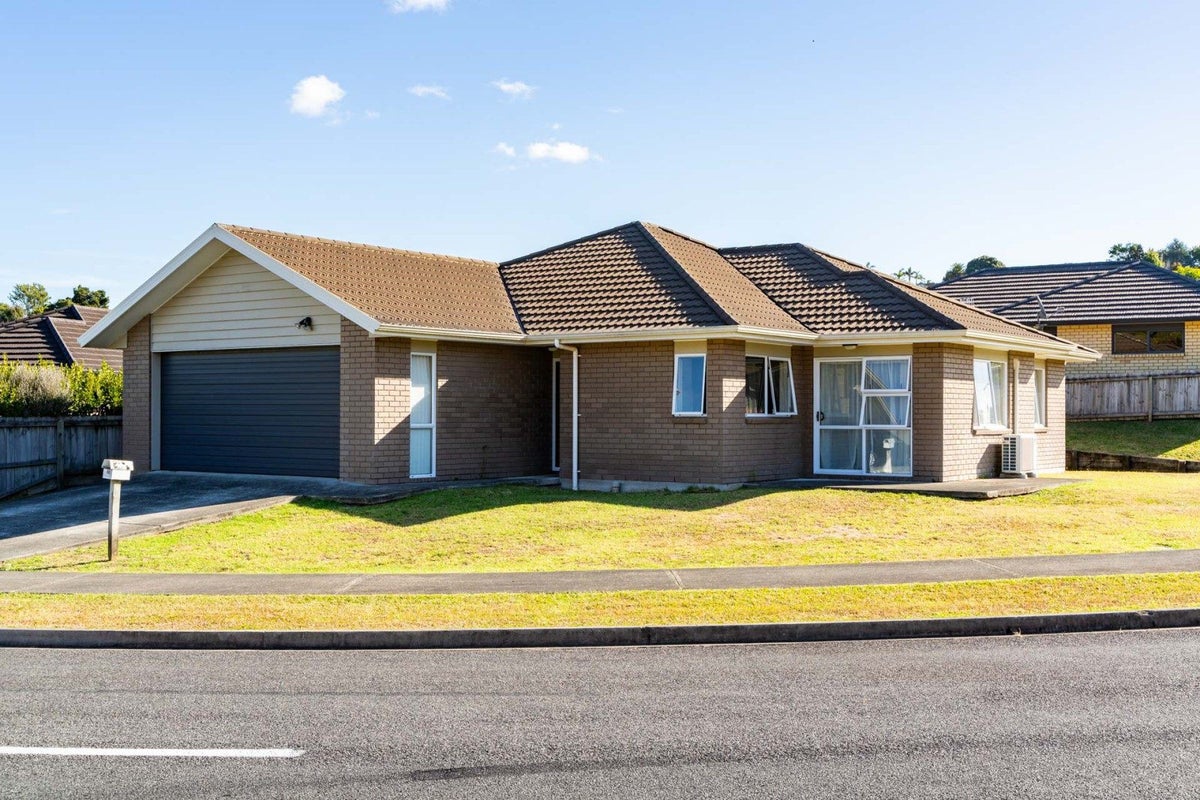82 Ridgeway Drive, Kamo, Whangarei - Carousel 2