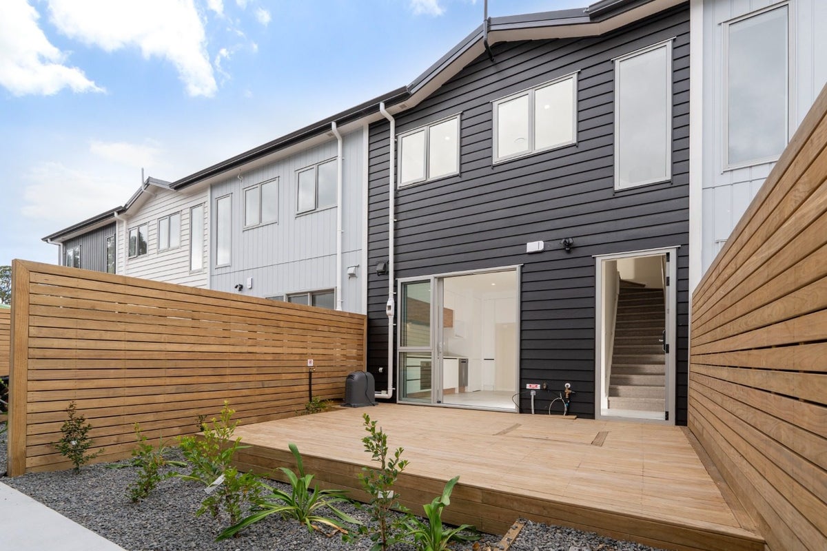 9/20 Bentley Road, Otara, Auckland - Carousel 2
