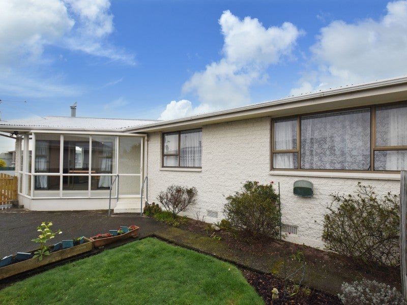39 Wye Street, Newfield, Invercargill - Carousel 1