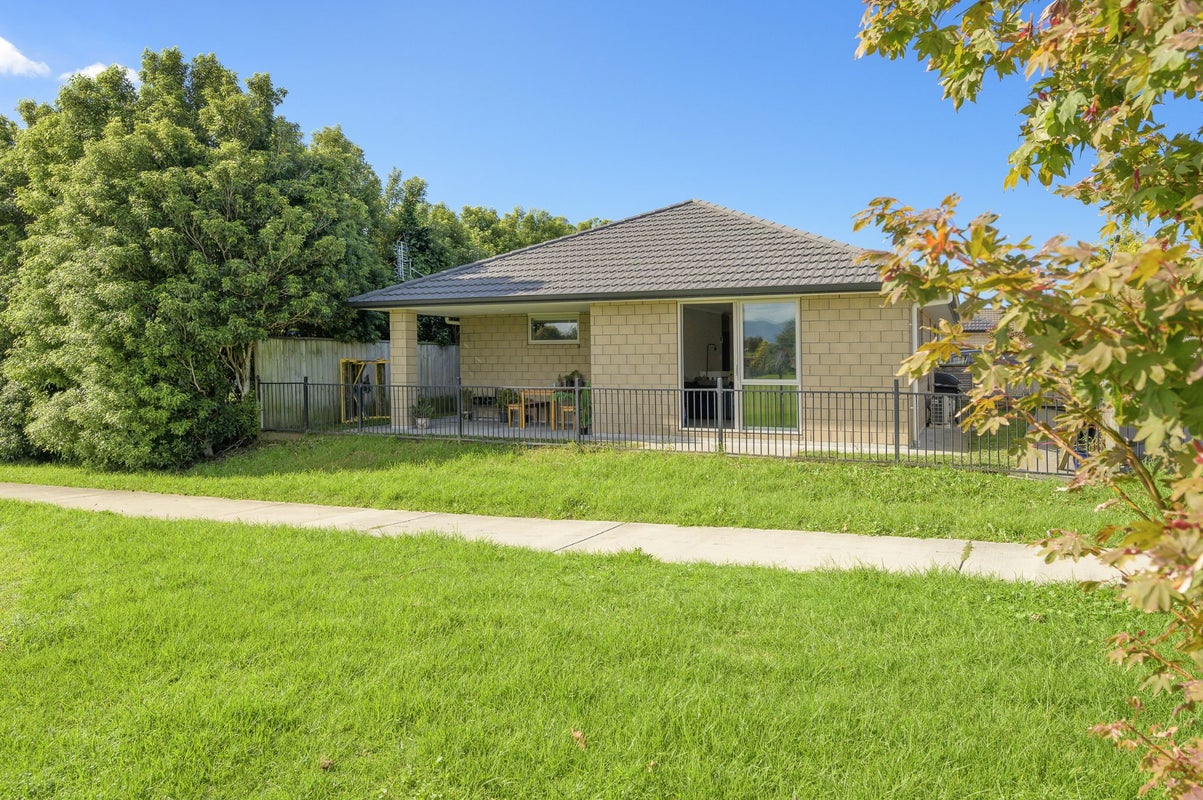 12 Richardson Road, Omokoroa, Omokoroa - Carousel 10