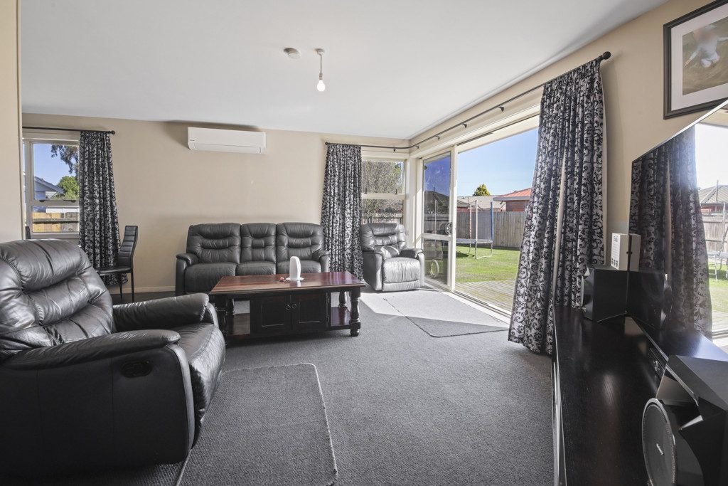 75 Oakhampton Street, Hornby, Christchurch - Carousel 2