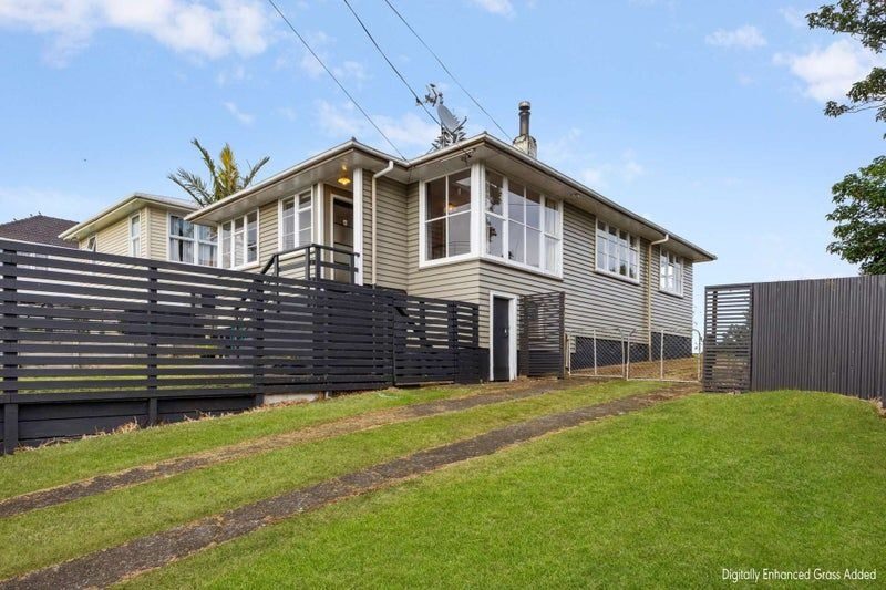 29 Endeavour Street, Marfell, New Plymouth - Carousel 1