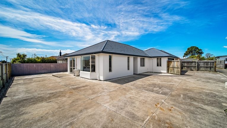 62 Rowses Road, Aranui, Christchurch - Carousel 2